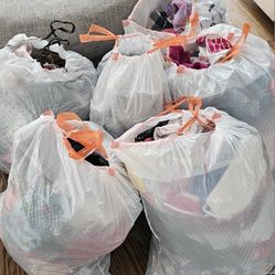6 Full Garbage Bags Girls Clothing Size 3t-6t Clothes All Seasons  Dresses Shirts Pants Jeans