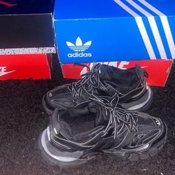 balenciagas tracks 