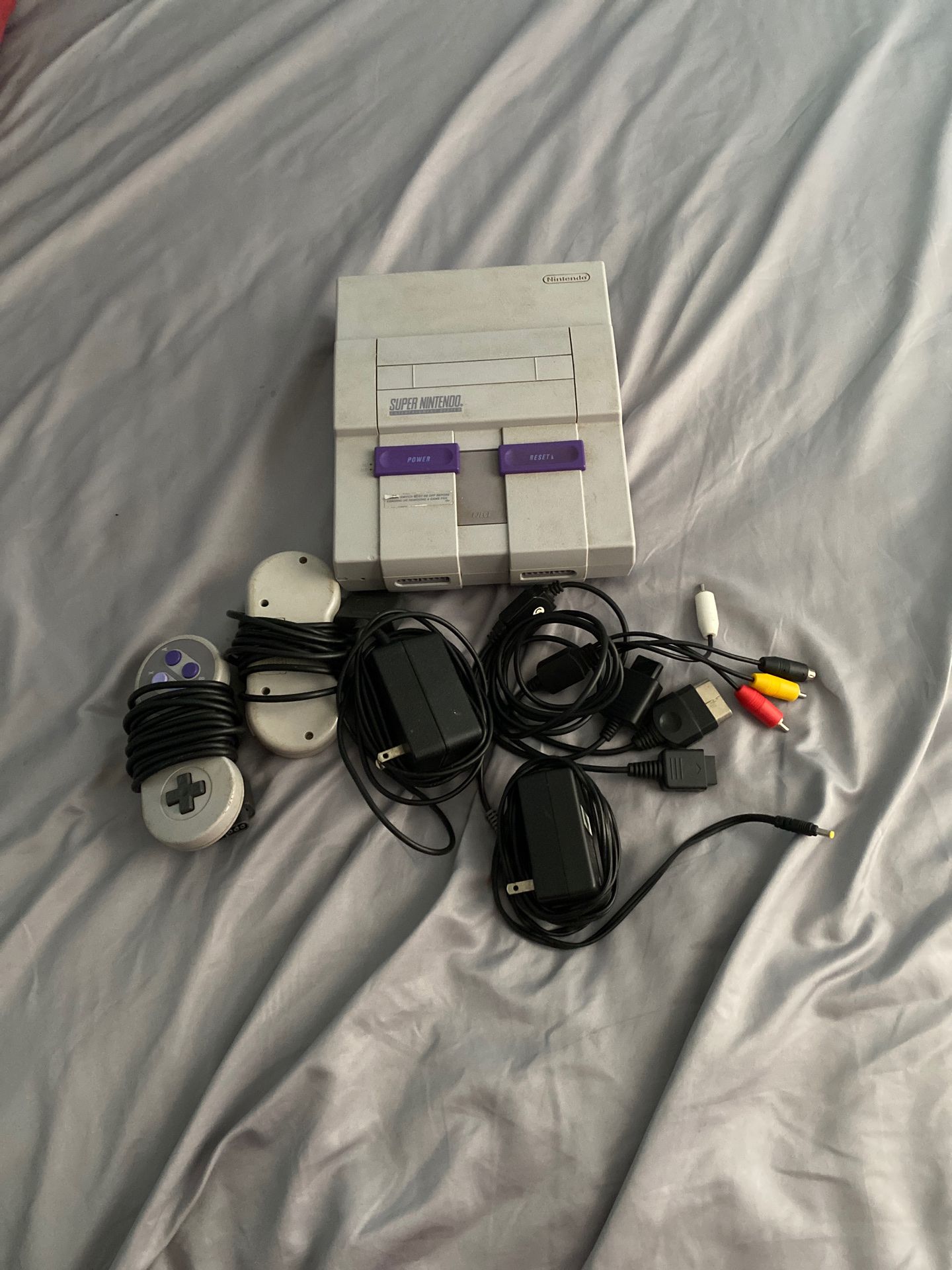 Super Nintendo Entertainment System (READ THE DESCRIPTION)