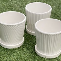 Planting Pots Glossy Off White 6”H - Set of 3