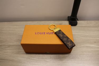 Luxury Luis Vuitton key accessories holder