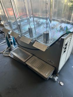 Drink dispenser