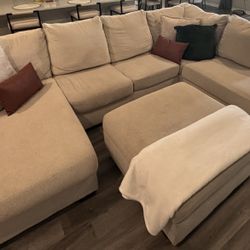 Sectional Couch 