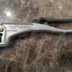 Pop Rivet for Tbar