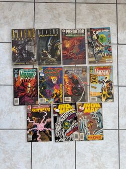 Lot of 11 Vintage Comics – Marvel, DC, Dark Horse