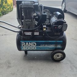 Air Compressor 
