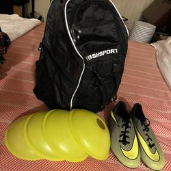 New Soccer Items Cleats Size 5