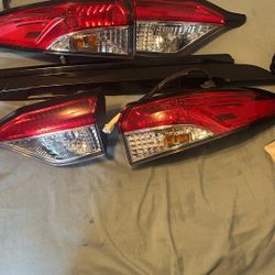 Toyota Corolla Rear Headlights 