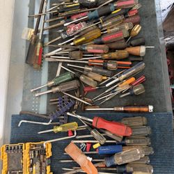 Large Screwdriver Lot – Phillips, Flat, Torx – Bundle