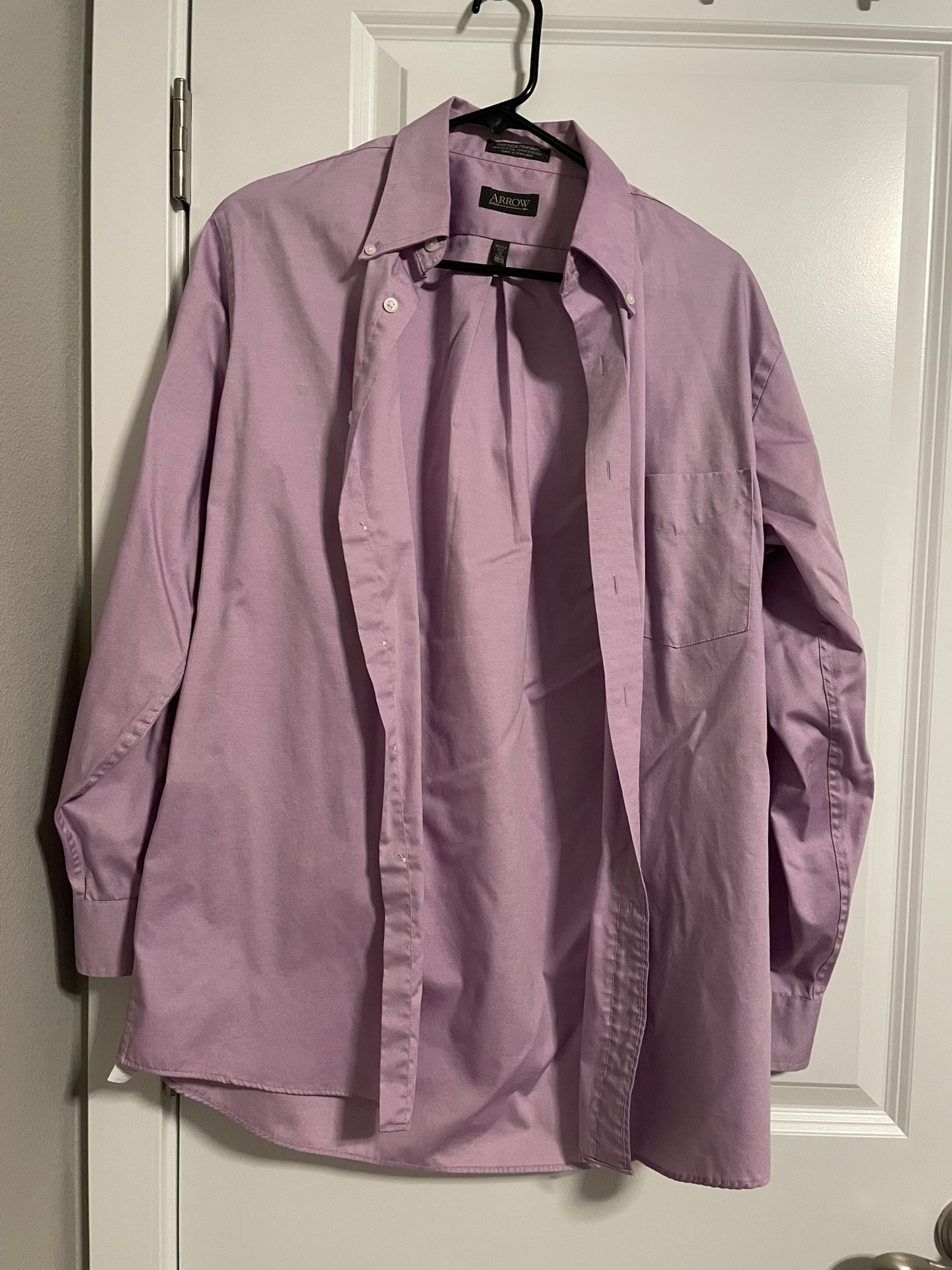 4 Size Medium Long Sleeve Button Down Shirts