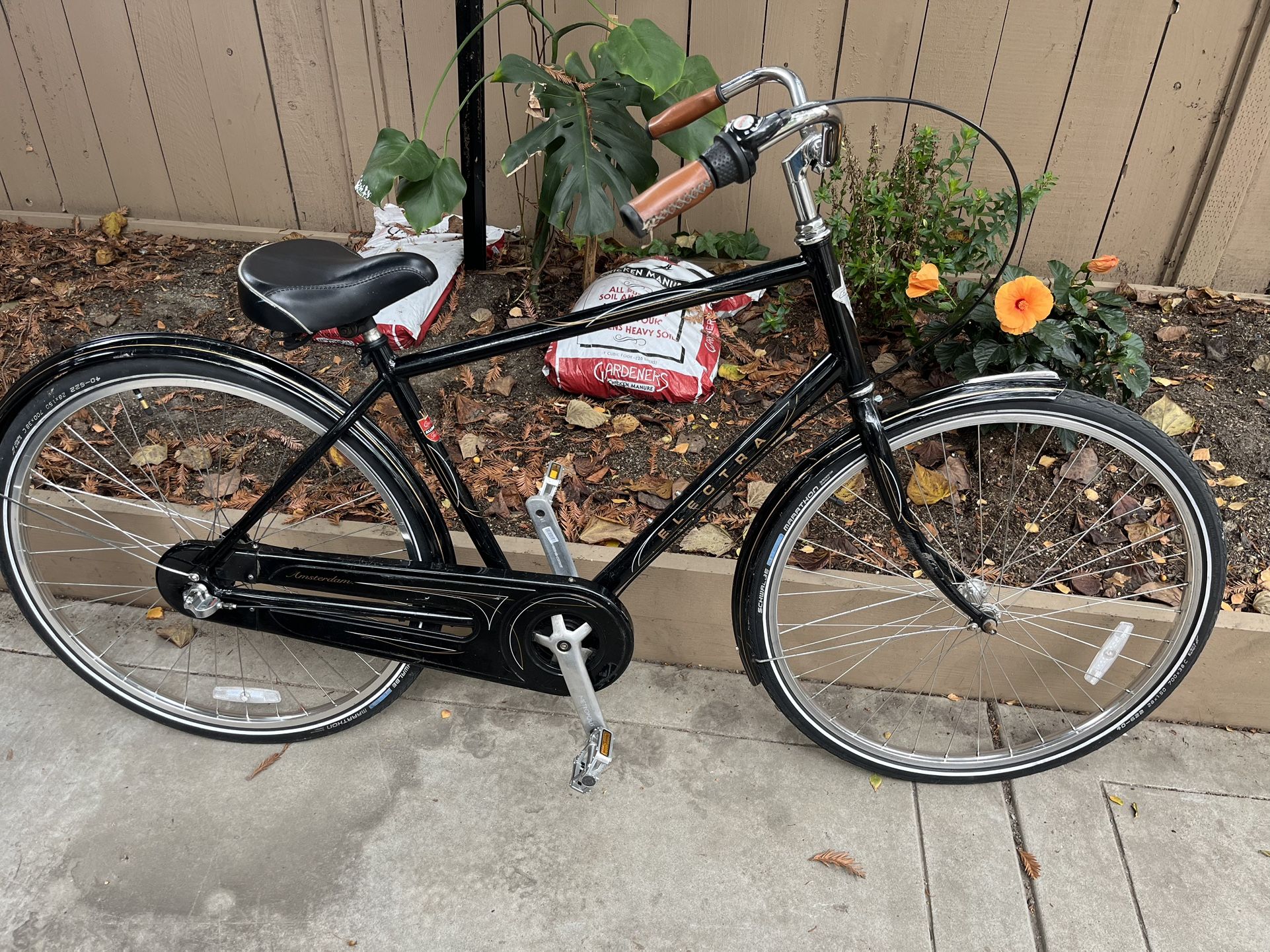 Electra 3 Speed Cruiser Bike 