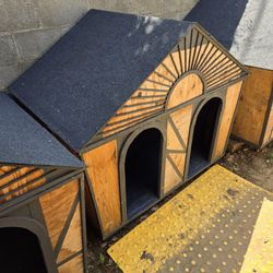 Large Dog House (Ready To Go)