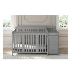 crib w/ changing table