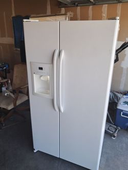 GARAGE REFRIGERATOR CAN DELIVER