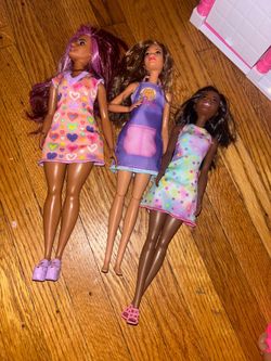 Barbie dolls 3$ each 6$ for all three