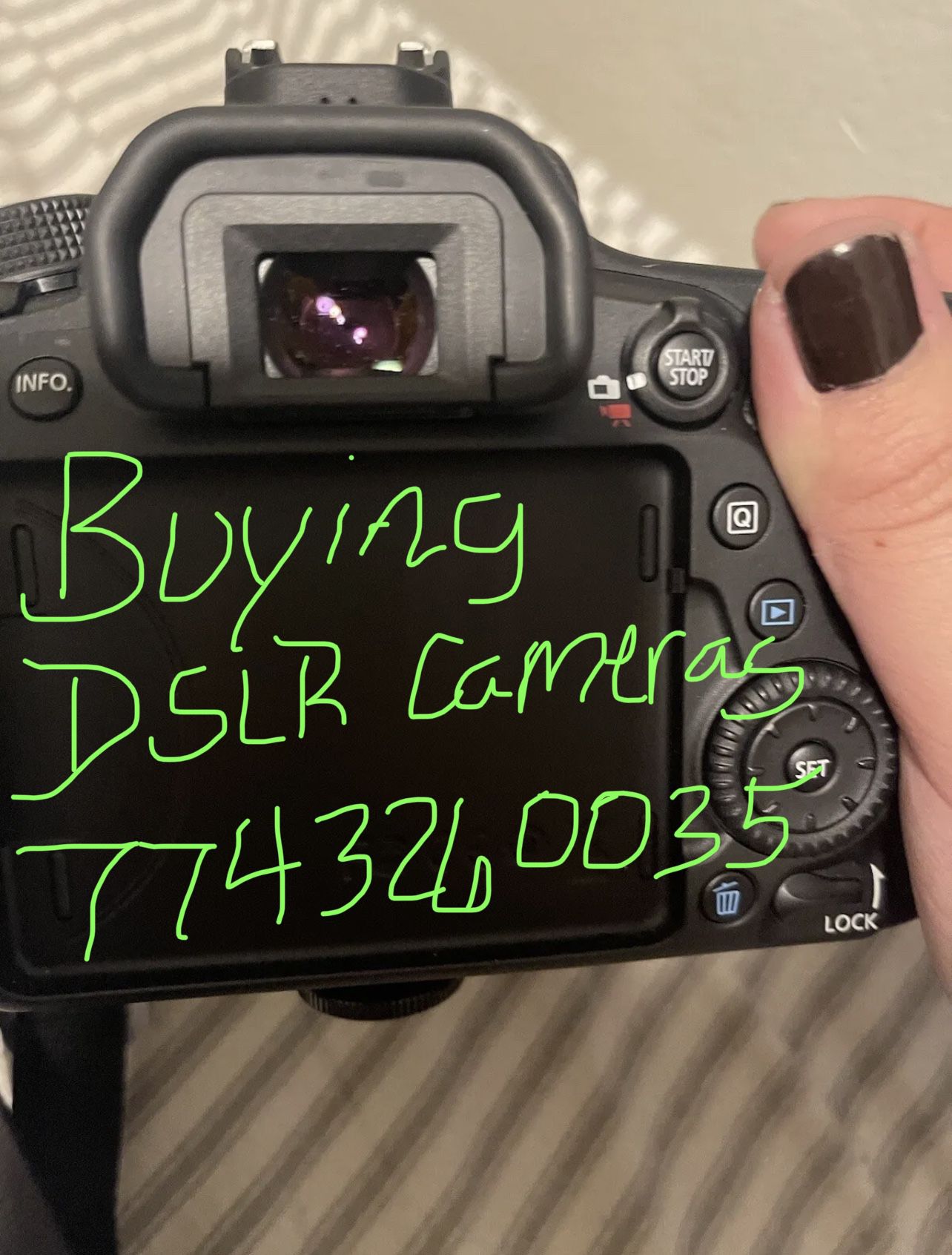 Canon EOS 80d Digital SLR Camera With 18-55mm Is STM Lens - Black $1000