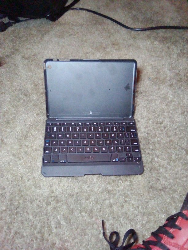 ZAGG Cordless Keyboard