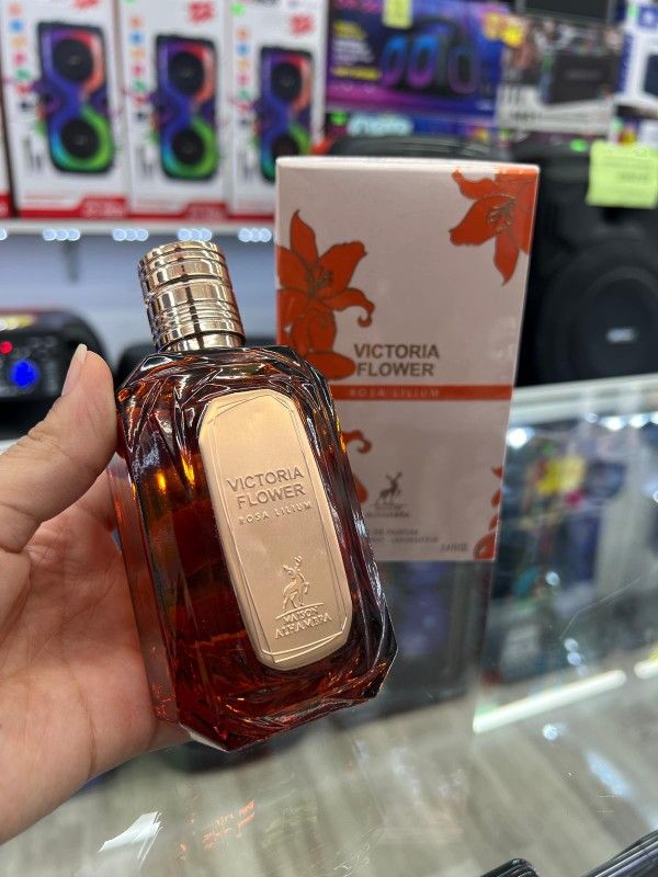 VICTORIA FLOWER Scent , Perfume , Aroma , Cologne