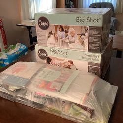 2 Sissies Big Shot & Big Shot Plus Crafting Tool Best Offer