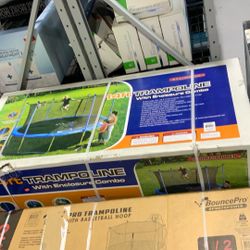 Sportspower 14ft Trampoline With Enclosure Combo $250