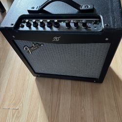 Fender Mustang II V.1 Guitar Combo Amplifier 