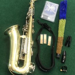 Yamaha YAS23 YAS-23 Alto Saxophone Like New Case w Yamaha 4C Mouthpiece & Ligature Reeds Neckstrap New Cleaning Supplies