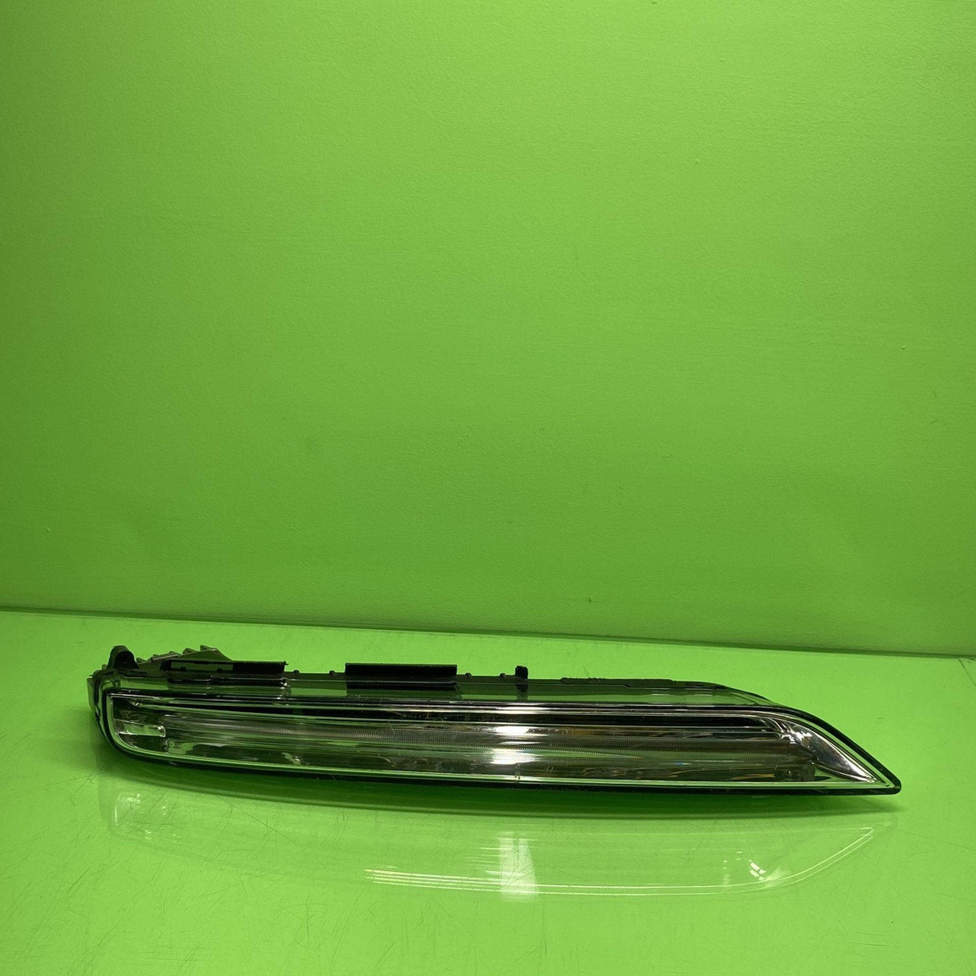 2015 2016 2017 2018 PORSCHE CAYENNE GTS LED FOG LIGHT DAYTIME RUNNING RIGHT OEM