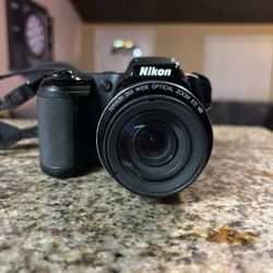 Nixon CoolPix 