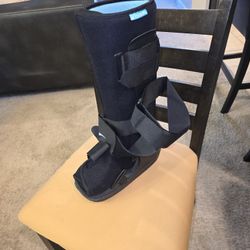 Walking Boot RIGHT 