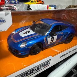 Porsche 1:24 Scale