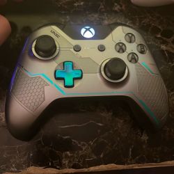 Xbox One Halo Controller