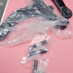00-16 Chevy Impala, Monte Carlo / Buick Lacrosse / Buick Century 6 PCs Front Lower Control Arm Kit