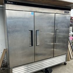 Industria Grade Refrigerador 