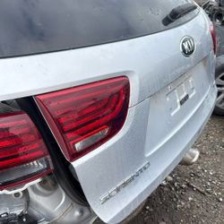 2019 Sorento For Parts