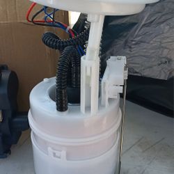Automotive Parts And Accessories Fuel Pump