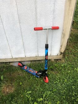 Kid’s Spider-man Scooter