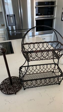 Napkin holder & fruit basket