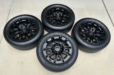 Mercedes G-Class G550 G580 G63 OEM AMG 20” Wheels + Pirelli Tires 285/55R20