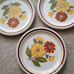 3 Dinner Plates 11" Deville Capri 300 Jon Paul Yellow Daisies Stoneware