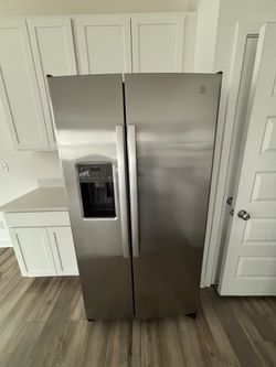 GE fridge