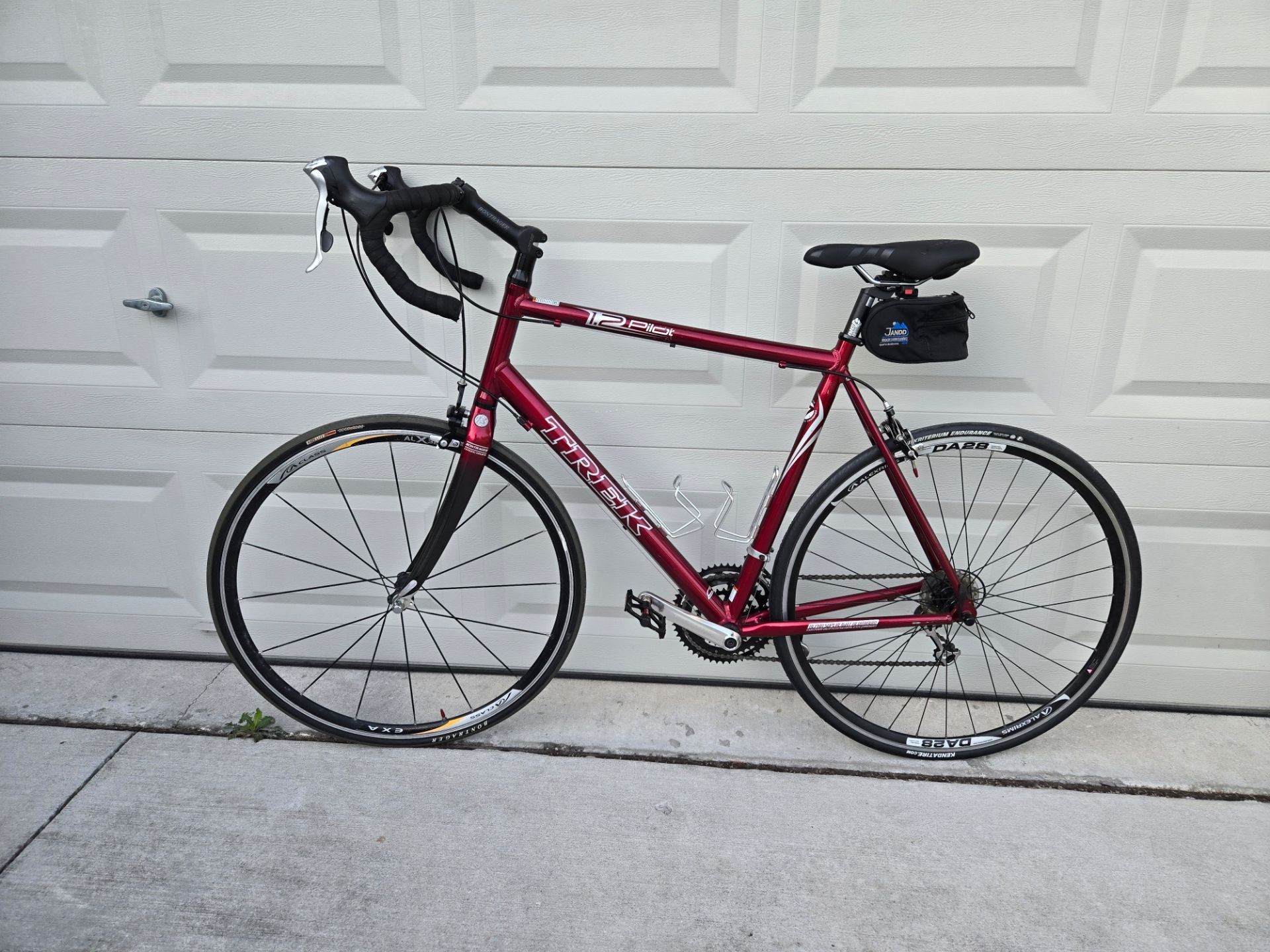 Trek Pilot 1.2