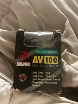 AV 100