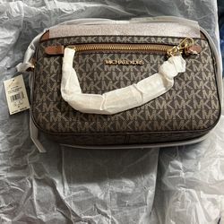 michael kors cross body