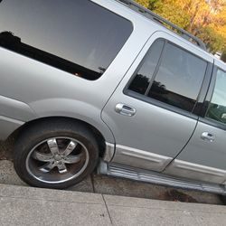 2006 Ford Explorer V8 
