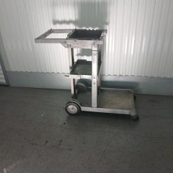 Rubbermaid Utillity Cart