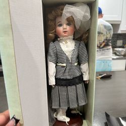  Doll Porcelain 