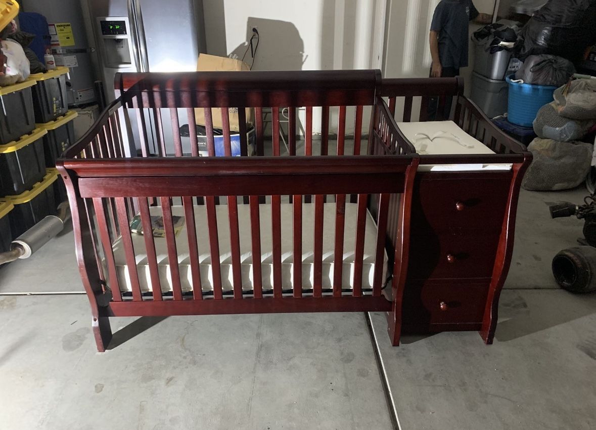 Convertible Crib