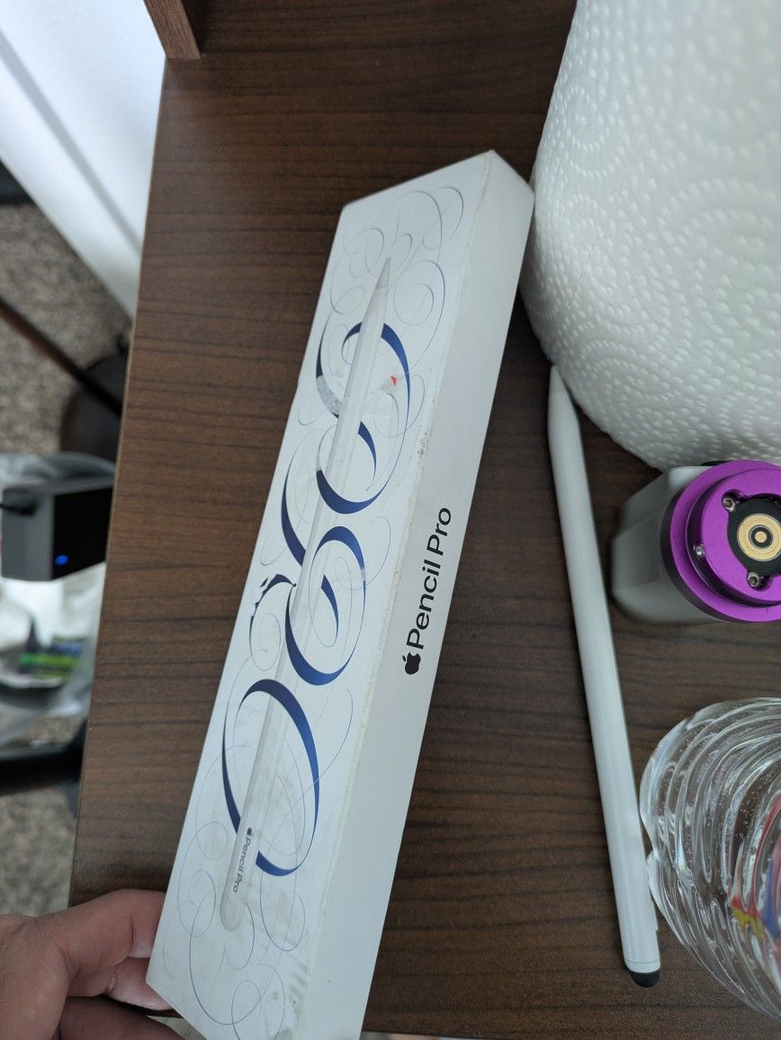 Apple Pen Pro