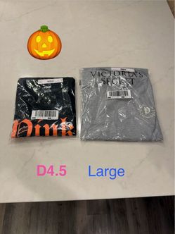2 tops 1 is Halloween 🎃 theme smoke free home ships fast
