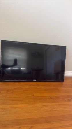 Wall mount TV
